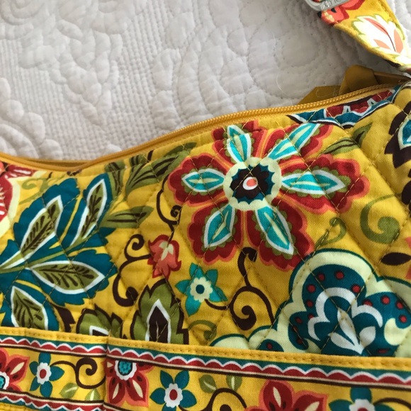 Vera Bradley Bag - Picture 7 of 7